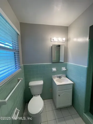 1246 Lamanto Avenue E Jacksonville FL 32211