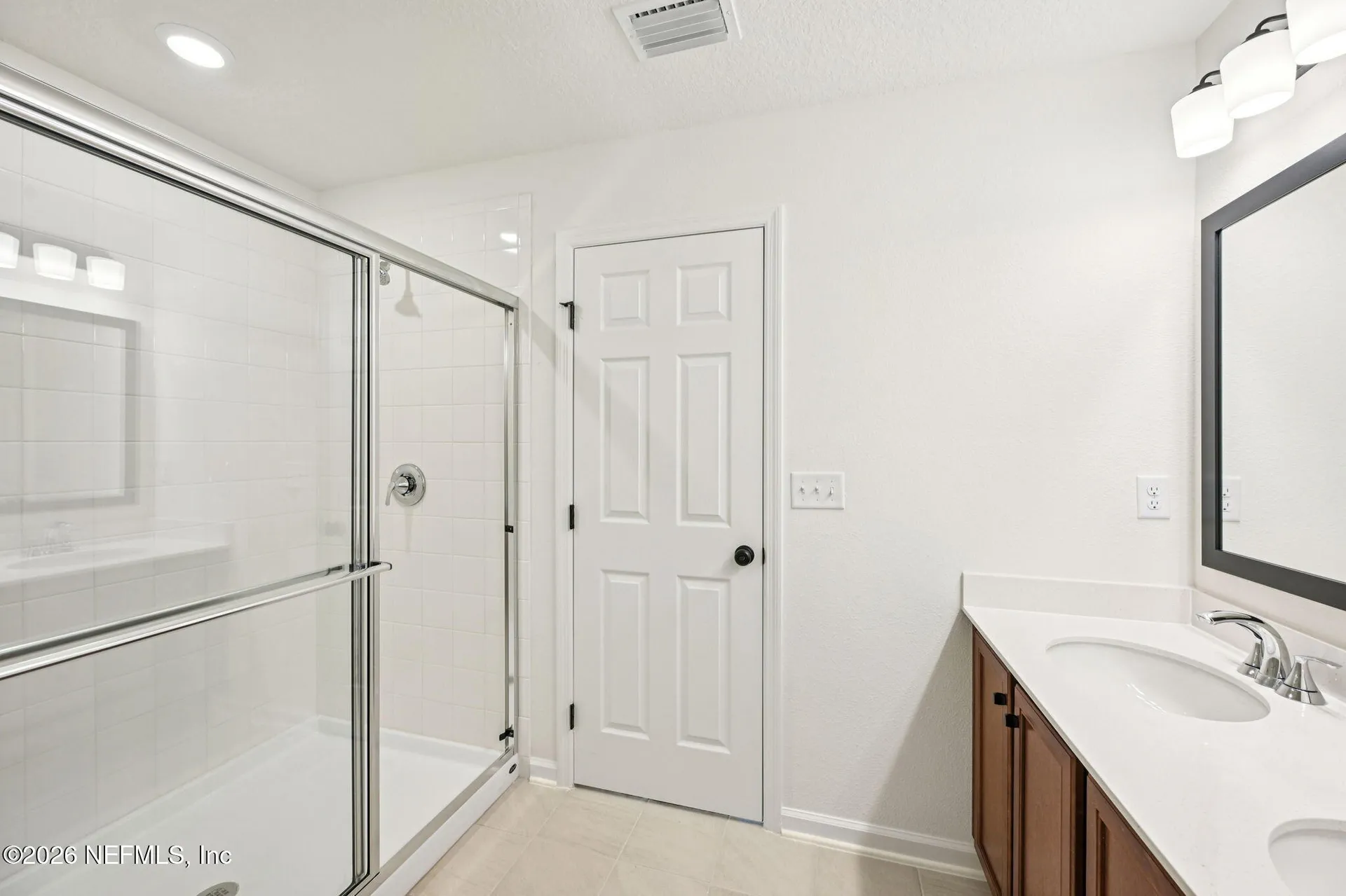 750 Panther Lake Jacksonville FL 32221