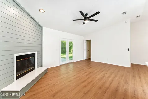 2434 Justin Road W Jacksonville FL 32210