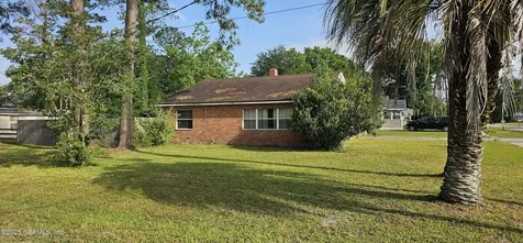368 S 2nd Street Macclenny FL 32063