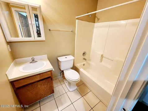 5625 Benedict Road Jacksonville FL 32209