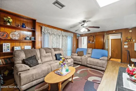 6932 Welland Road Jacksonville FL 32209
