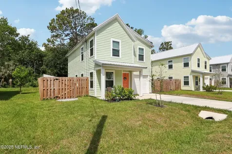 515 S Woodlawn Street St. Augustine FL 32084