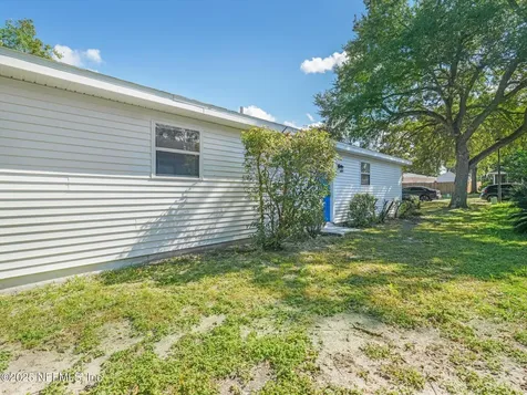 1615 Brook Forest Drive Jacksonville FL 32208