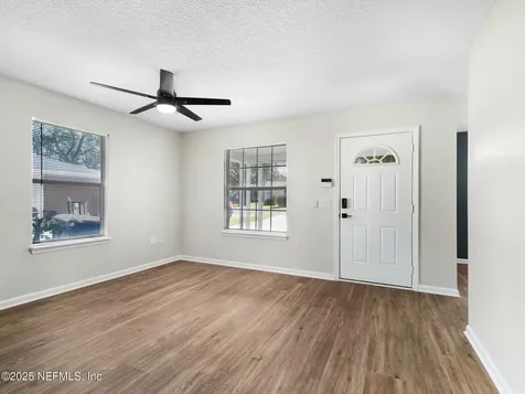 1615 Brook Forest Drive Jacksonville FL 32208