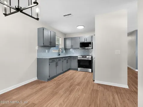 1615 Brook Forest Drive Jacksonville FL 32208