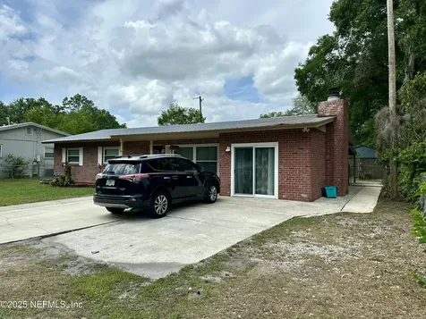 412 Elmwood Avenue Palatka FL 32177