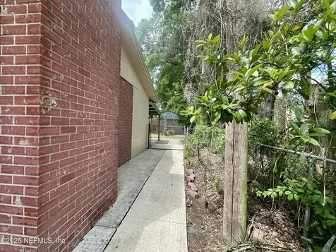 412 Elmwood Avenue Palatka FL 32177