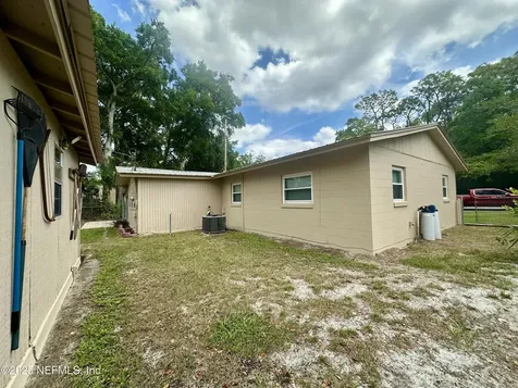 412 Elmwood Avenue Palatka FL 32177