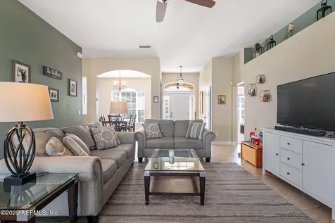 4987 Grand Lakes Drive N Jacksonville FL 32258