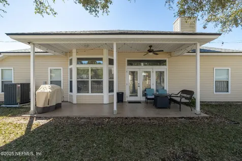 4987 Grand Lakes Drive N Jacksonville FL 32258