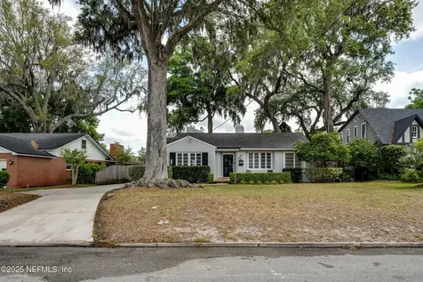 1235 Morvenwood Road Jacksonville FL 32207
