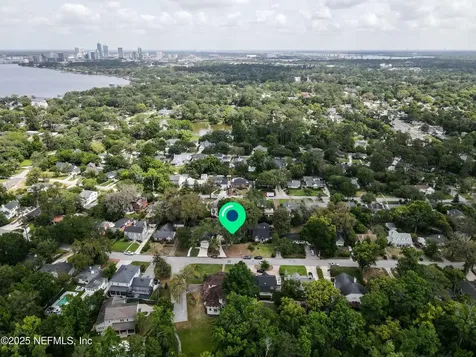 1235 Morvenwood Road Jacksonville FL 32207