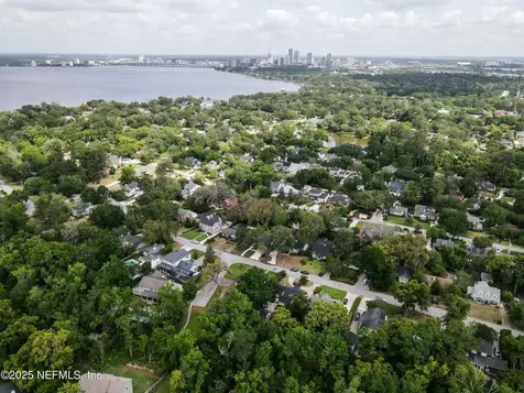 1235 Morvenwood Road Jacksonville FL 32207