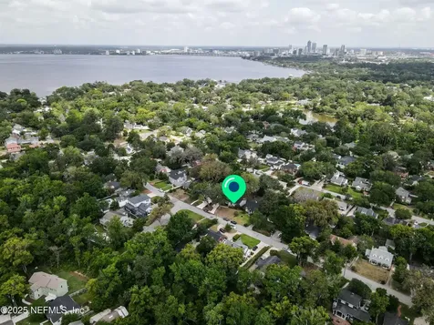 1235 Morvenwood Road Jacksonville FL 32207