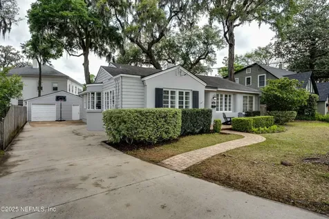 1235 Morvenwood Road Jacksonville FL 32207