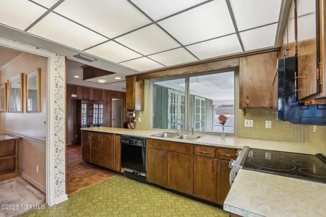 6533 Fincannon Road Jacksonville FL 32277