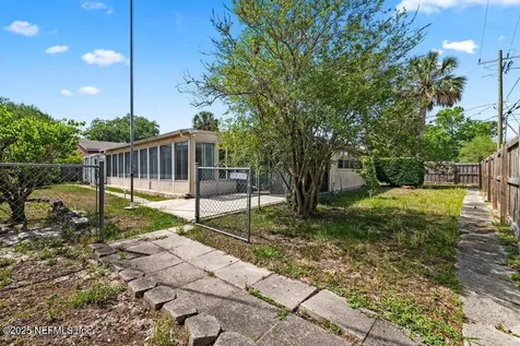 11658 Surfwood Avenue Jacksonville FL 32246