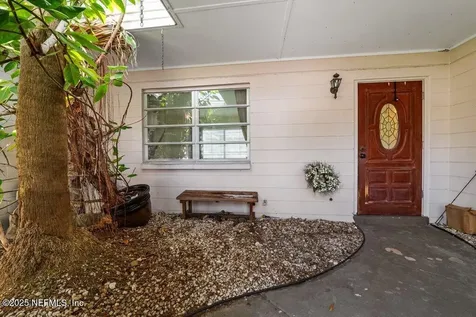 11658 Surfwood Avenue Jacksonville FL 32246