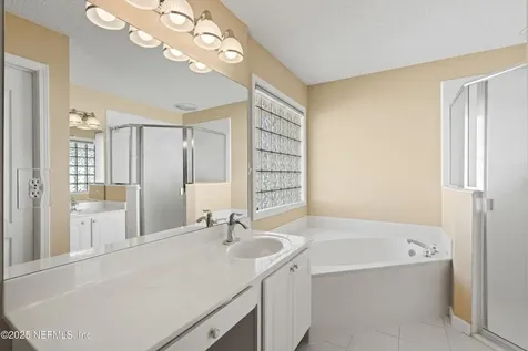 8932 Timberjack Lane Jacksonville FL 32256
