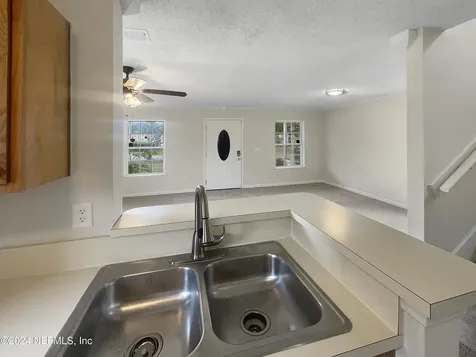 3562 Gladys Street Jacksonville FL 32209
