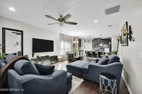 2355 Caney Wood Court S Jacksonville FL 32218