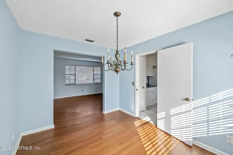 701 Oak Street Neptune Beach FL 32266