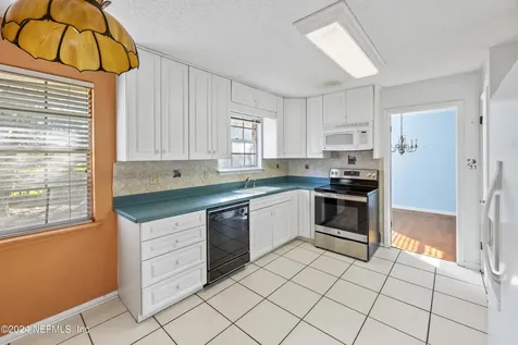 701 Oak Street Neptune Beach FL 32266