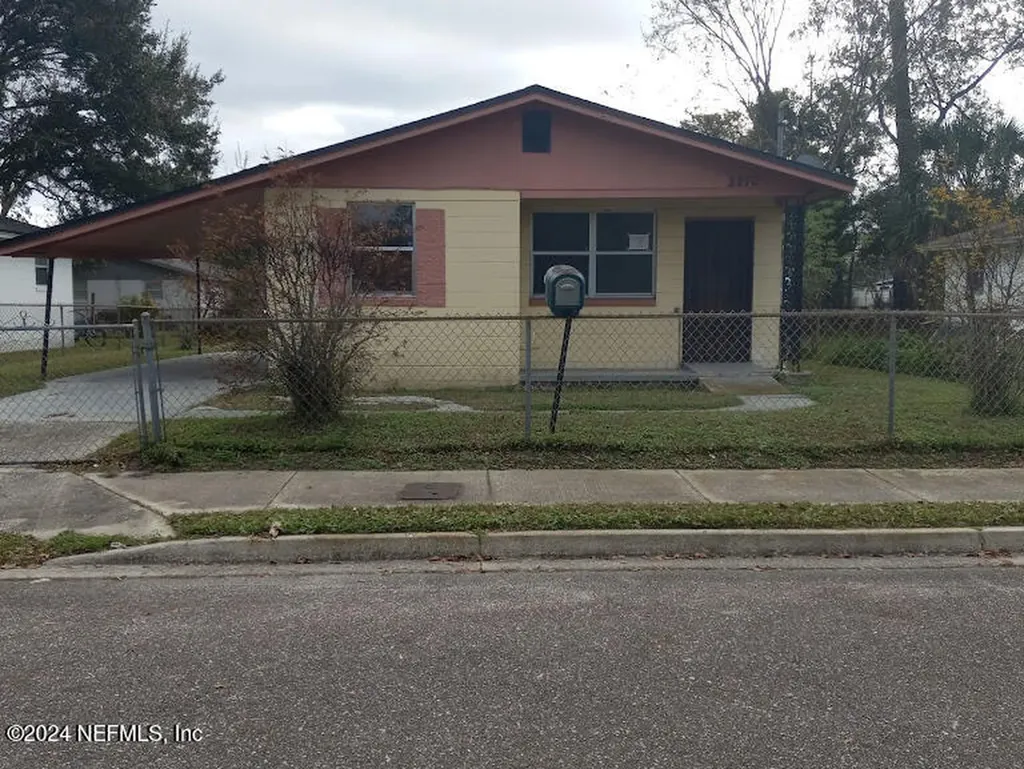 2270 W 11th Street Jacksonville FL 32209
