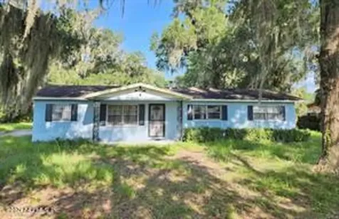 1125 SE 11th Street Gainesville FL 32641
