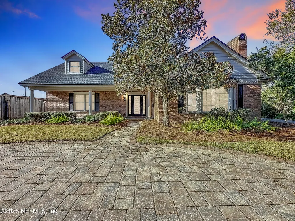 5118 Yacht Club Road Jacksonville FL 32210