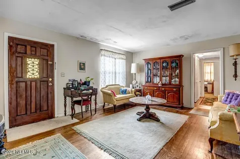 332 Tidewater Circle W Jacksonville FL 32211