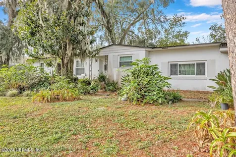 332 Tidewater Circle W Jacksonville FL 32211