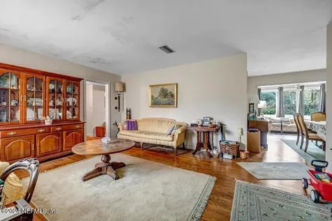 332 Tidewater Circle W Jacksonville FL 32211