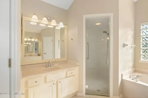 9160 Woodjack Court Jacksonville FL 32256