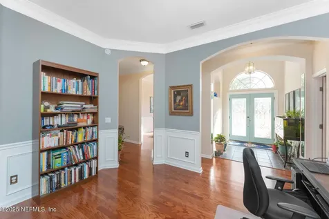 9160 Woodjack Court Jacksonville FL 32256