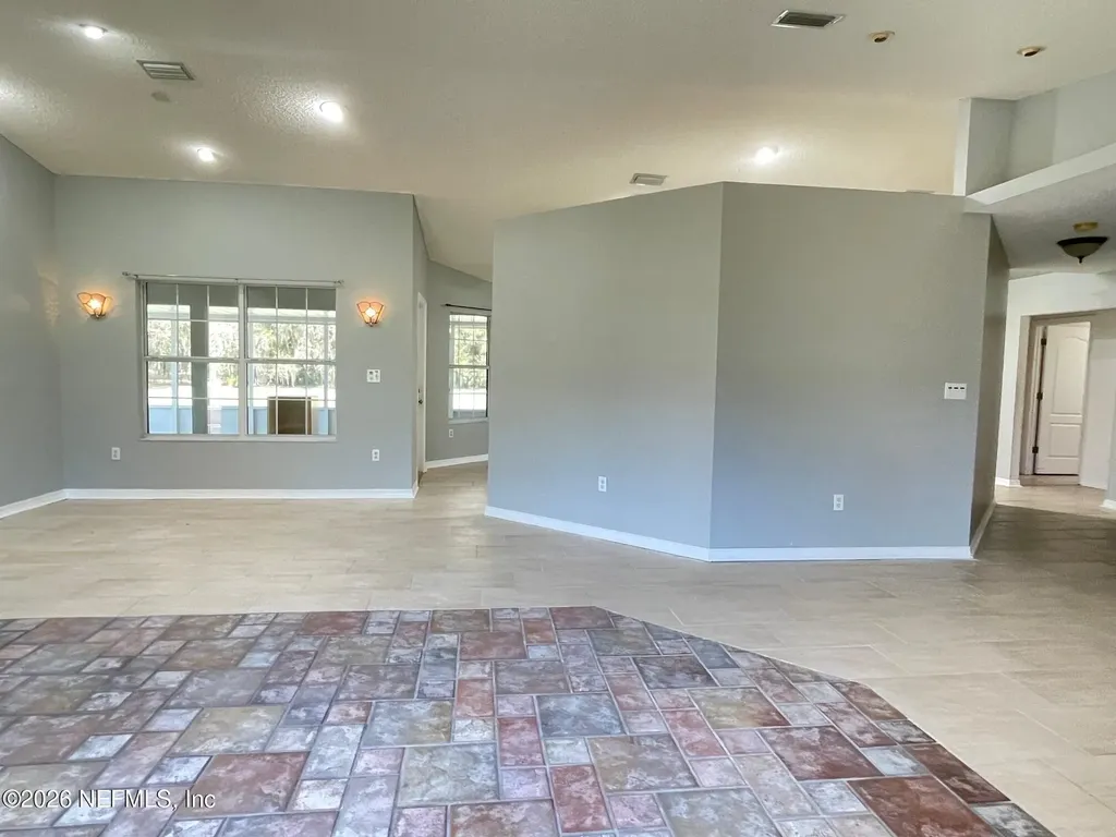 1055 Old Gainesville Highway Interlachen FL 32148