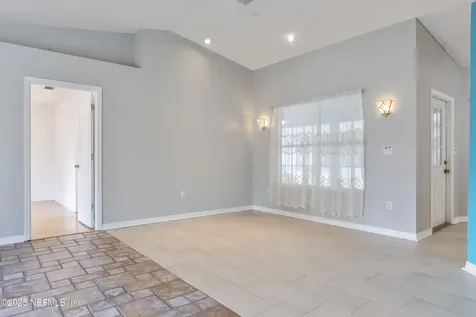 1055 Old Gainesville Highway Interlachen FL 32148