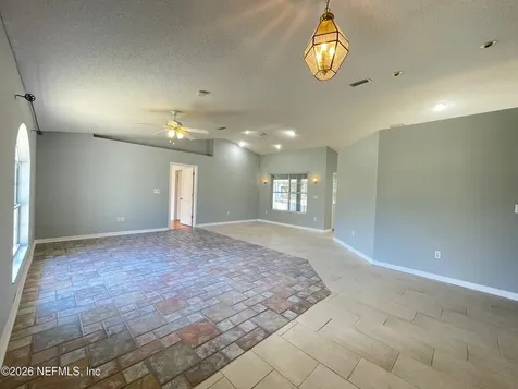 1055 Old Gainesville Highway Interlachen FL 32148