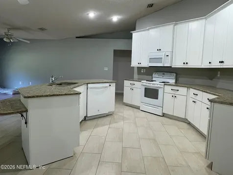 1055 Old Gainesville Highway Interlachen FL 32148