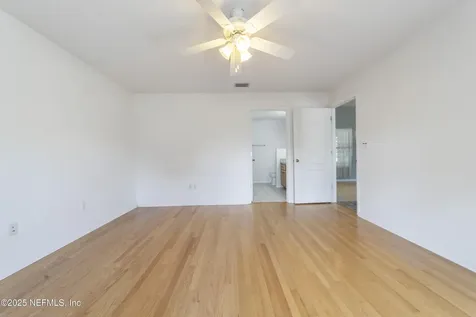 1055 Old Gainesville Highway Interlachen FL 32148