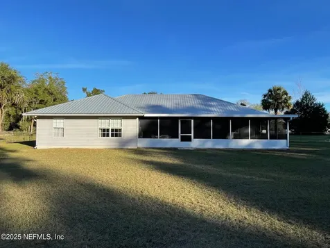 1055 Old Gainesville Highway Interlachen FL 32148