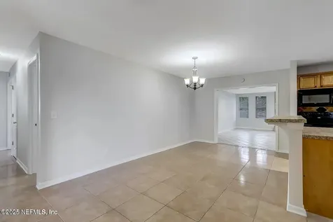 11531 Laguna Court Jacksonville FL 32218