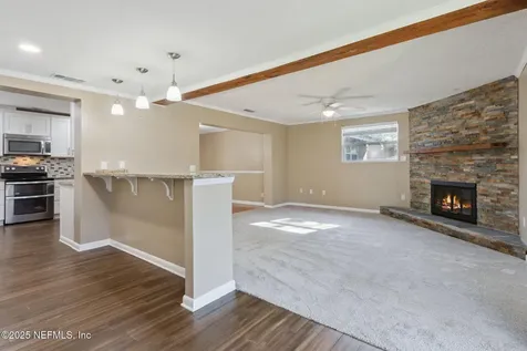 3438 Emerald Isle Circle W Jacksonville FL 32216