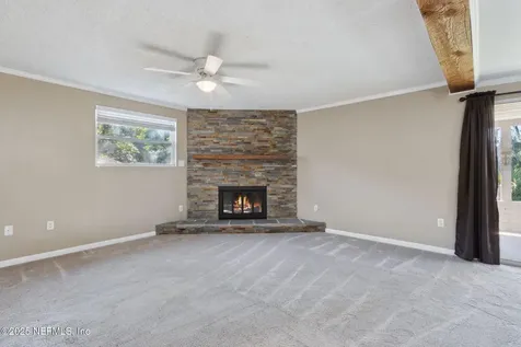 3438 Emerald Isle Circle W Jacksonville FL 32216