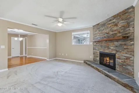 3438 Emerald Isle Circle W Jacksonville FL 32216