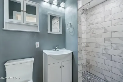 3438 Emerald Isle Circle W Jacksonville FL 32216