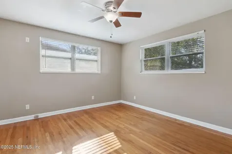 3438 Emerald Isle Circle W Jacksonville FL 32216