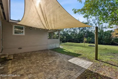 3438 Emerald Isle Circle W Jacksonville FL 32216