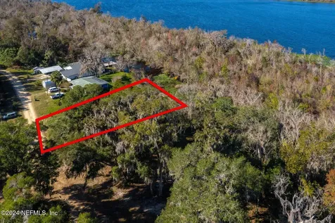 120 Ridgeline Avenue Satsuma FL 32189
